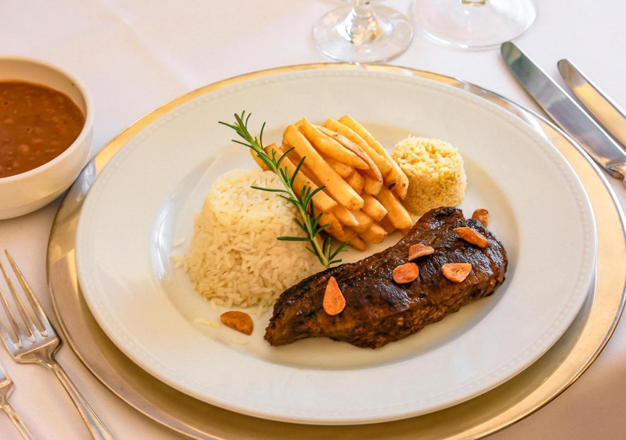 Estanplaza International Hotel Сао Паоло Екстериор снимка