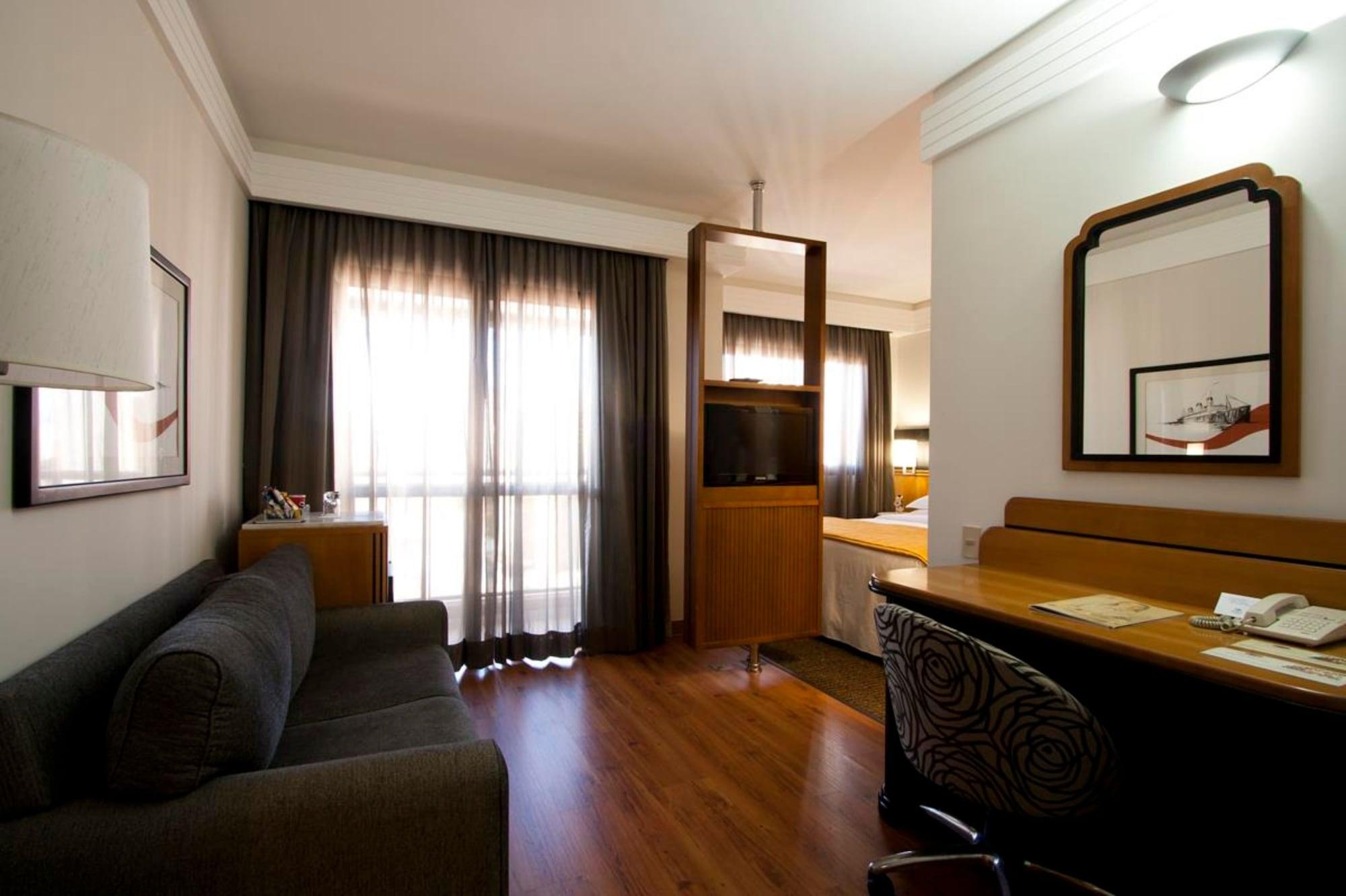 Estanplaza International Hotel Сао Паоло Екстериор снимка