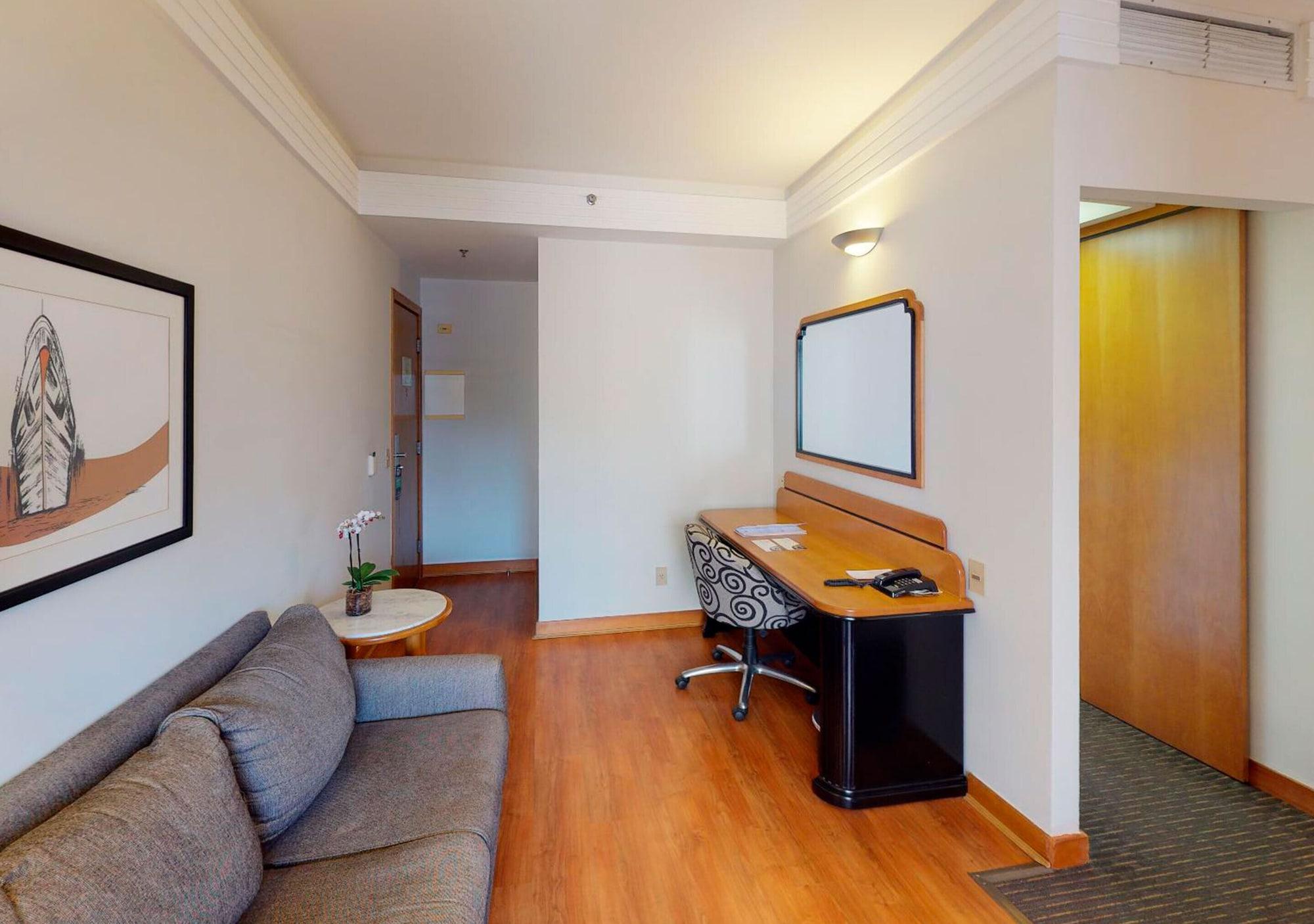 Estanplaza International Hotel Сао Паоло Екстериор снимка